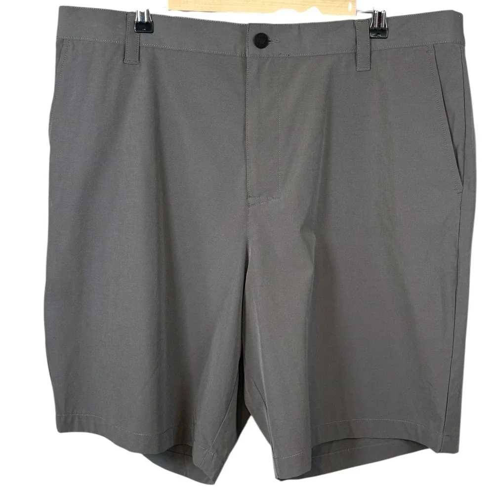 Banana Republic Mens Comfort Flat Front‎ Shorts Gray Stretch Wicking